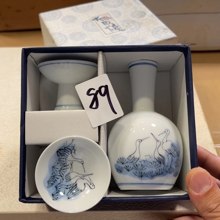 盖碗瓷器制作工艺精湛