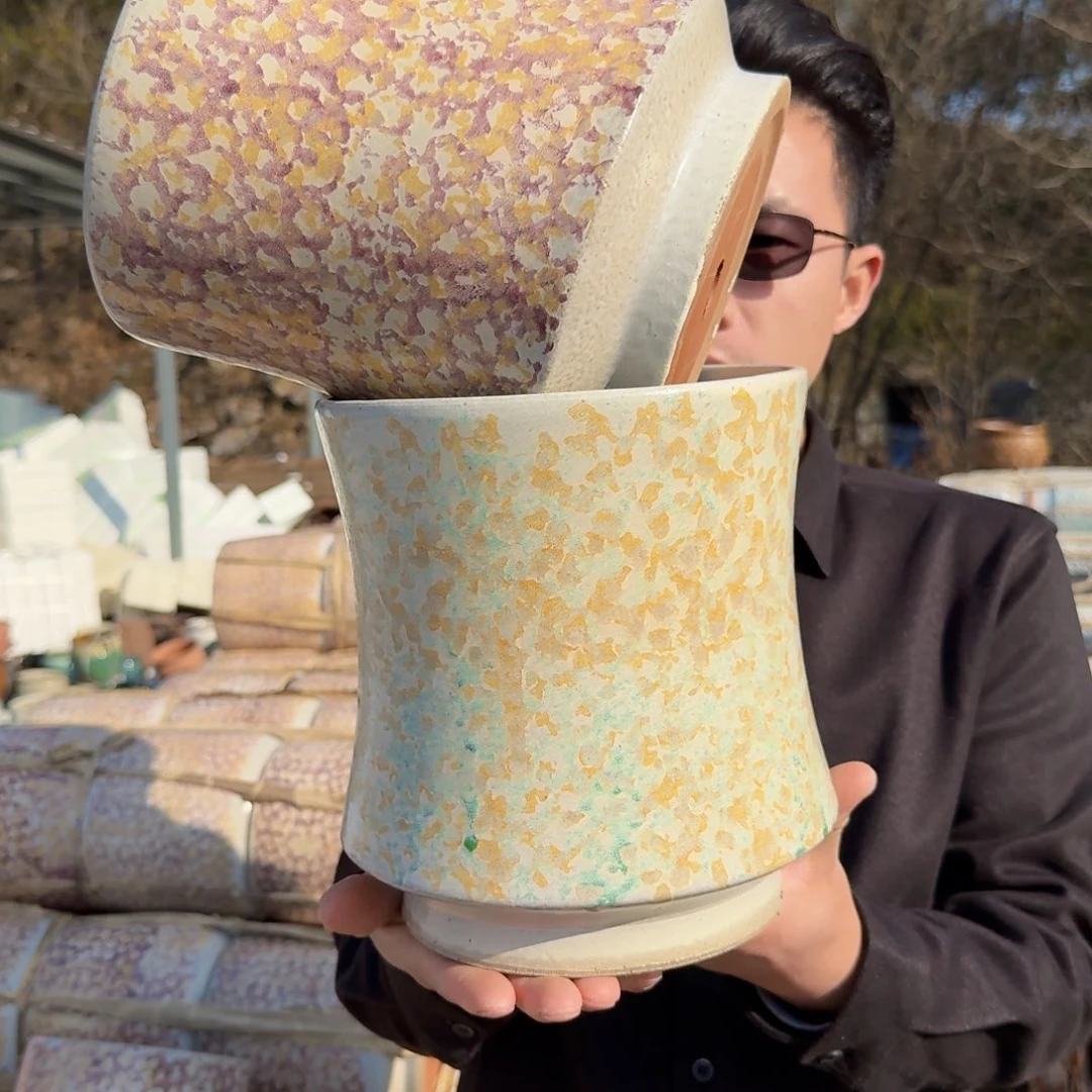紫砂花盆口19.5高22（两个束腰
