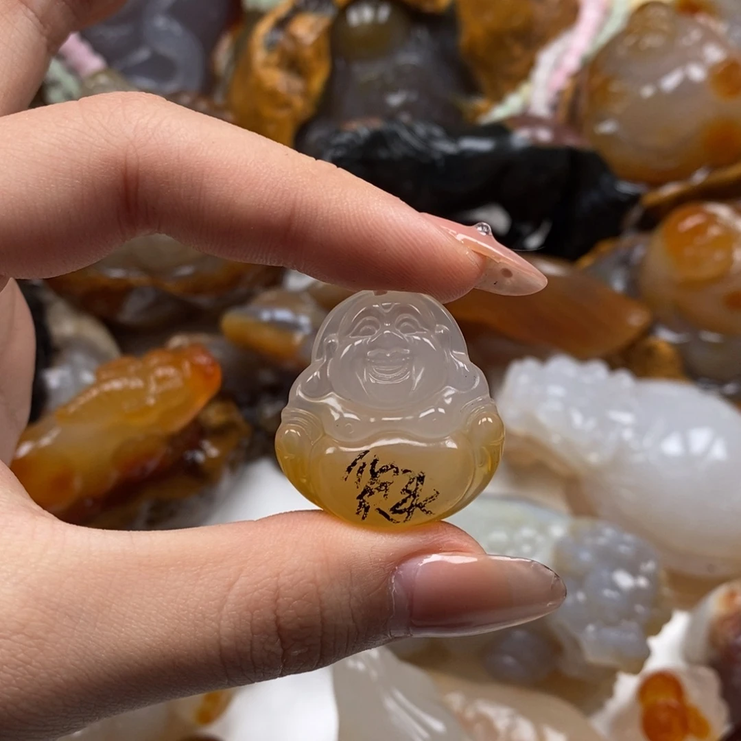 玛瑙/玉髓未镶嵌颈饰