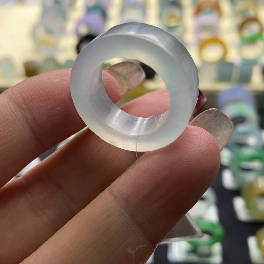 定制翡翠未镶嵌翡翠戒指