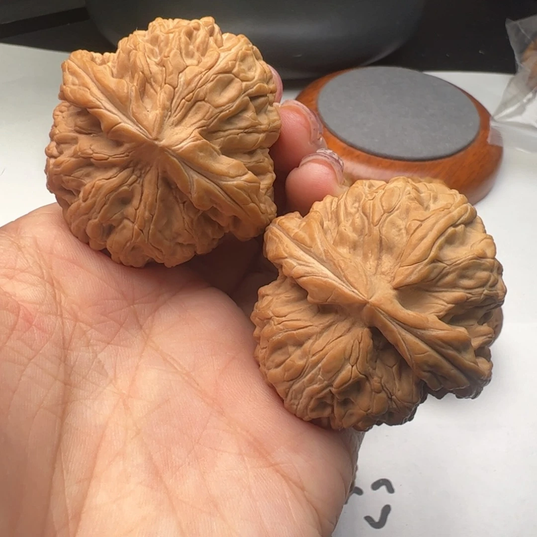 文玩核桃吊坠红锦鲤46全品