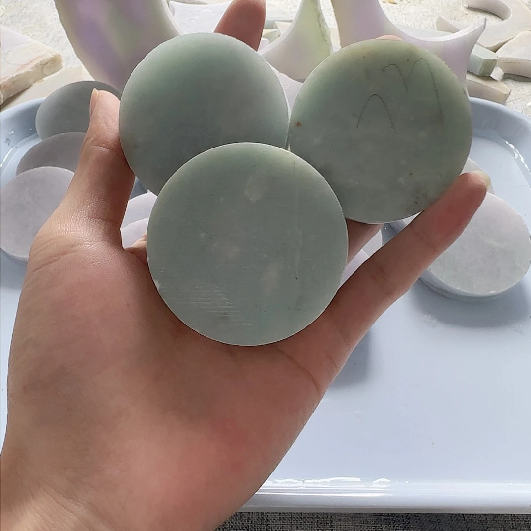 翡翠裸石翡翠A货边角料