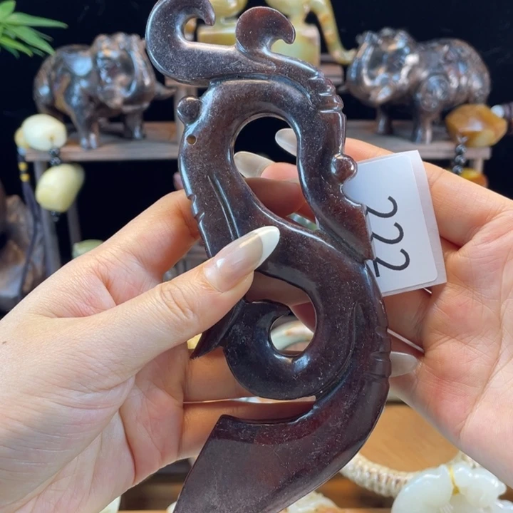 和田玉（糖玉）未镶嵌挂件