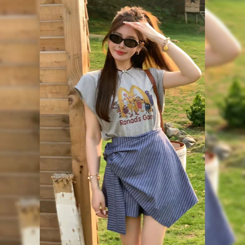 韩系时尚印花坎肩无袖t恤条纹半身裙女装2025夏季气质穿搭一整套