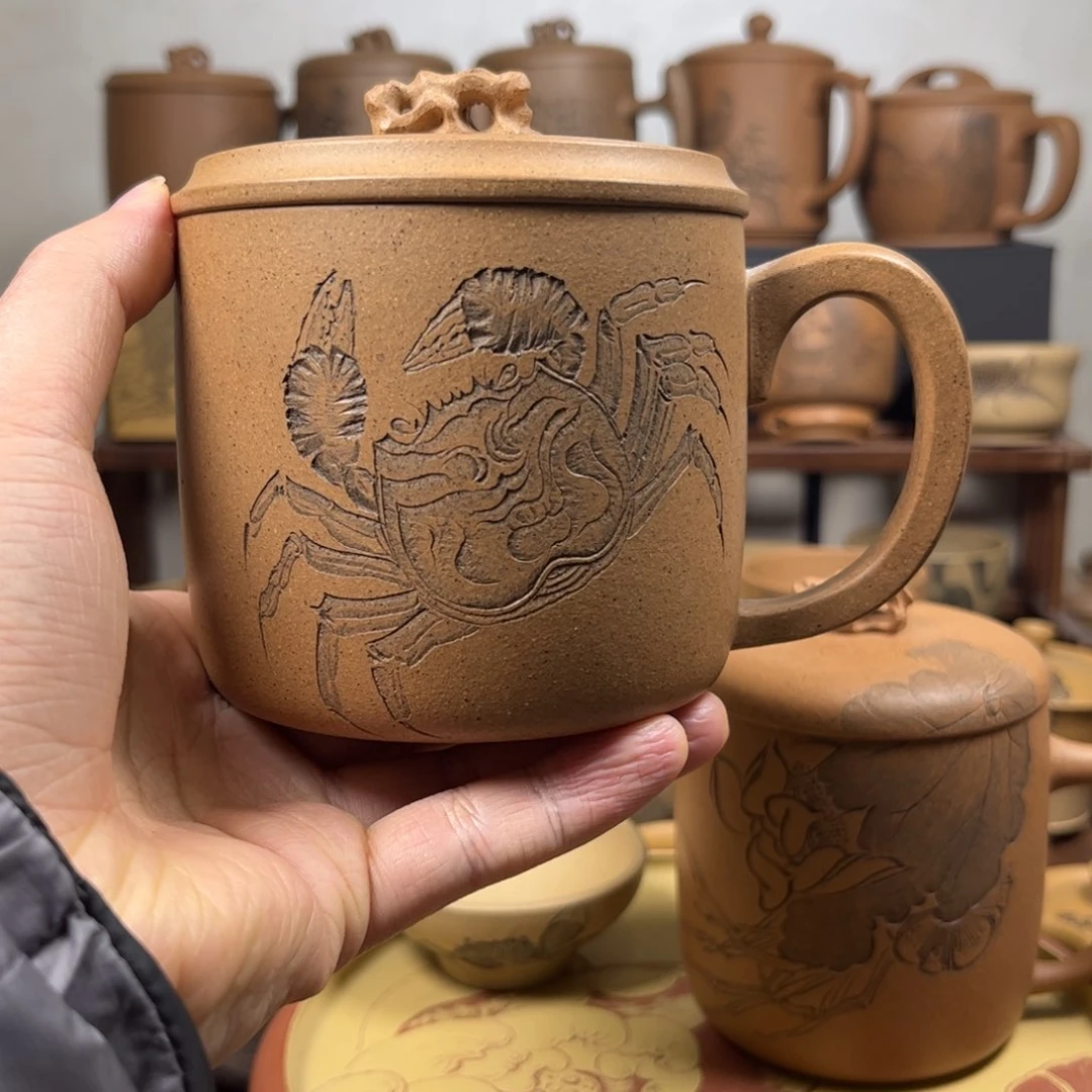 紫砂杯子A***子微瑕疵螃蟹刻绘紫砂盖杯