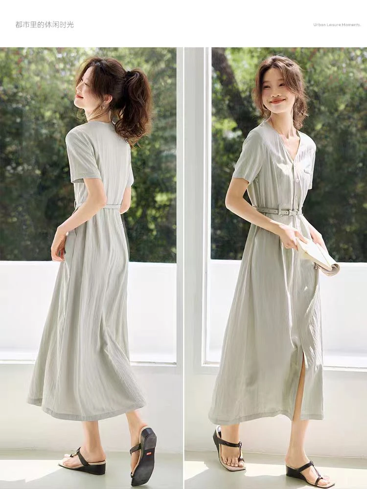 2025夏季高级感气质显瘦短袖连衣裙女新款简约通勤V领收腰中长裙