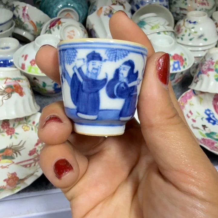 景德镇陶瓷杯子盖碗