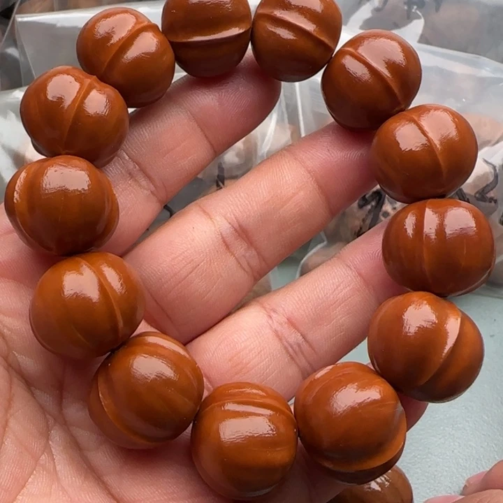 橄榄核手串橄榄核鲨鱼背