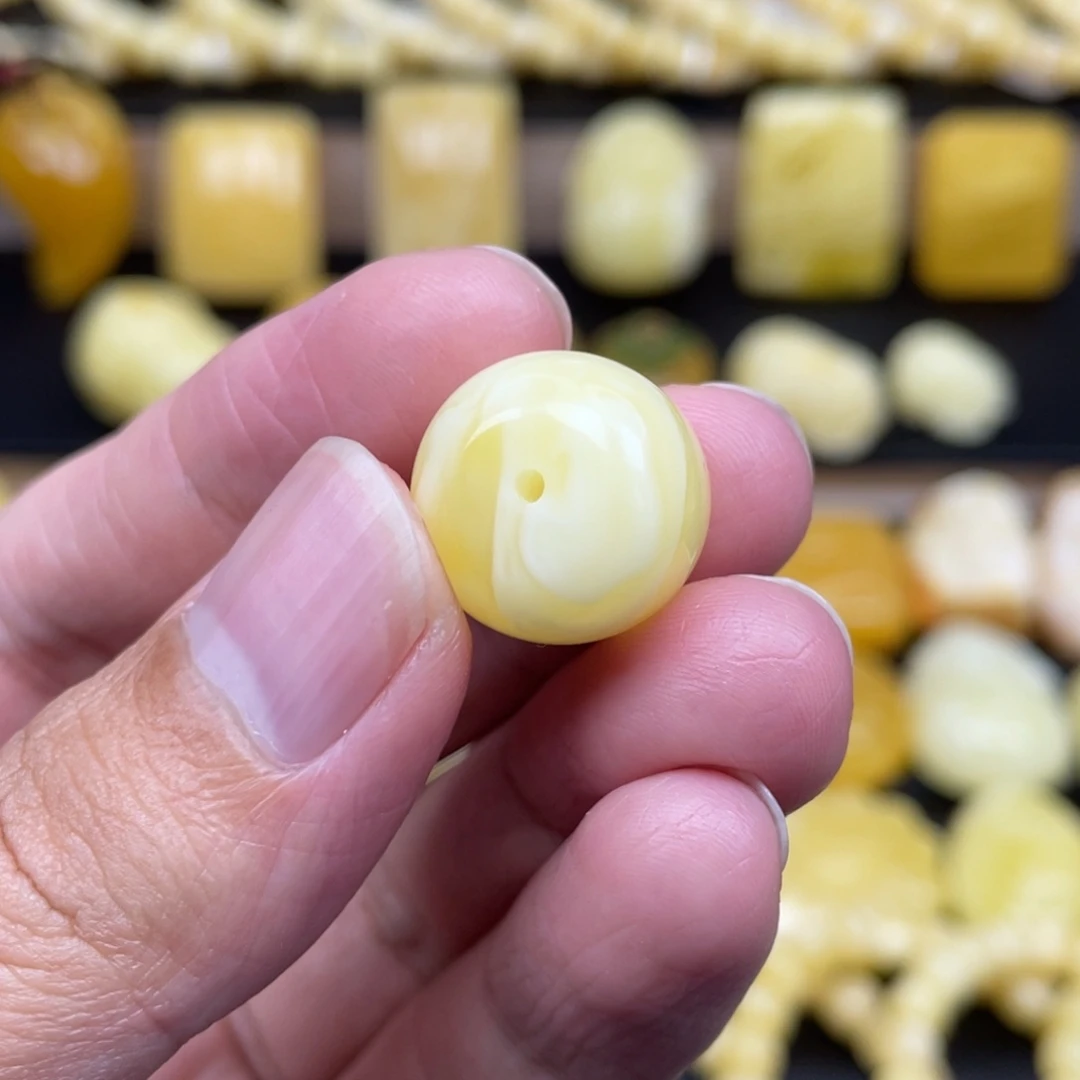 琥珀未镶嵌裸石琥珀蜜蜡