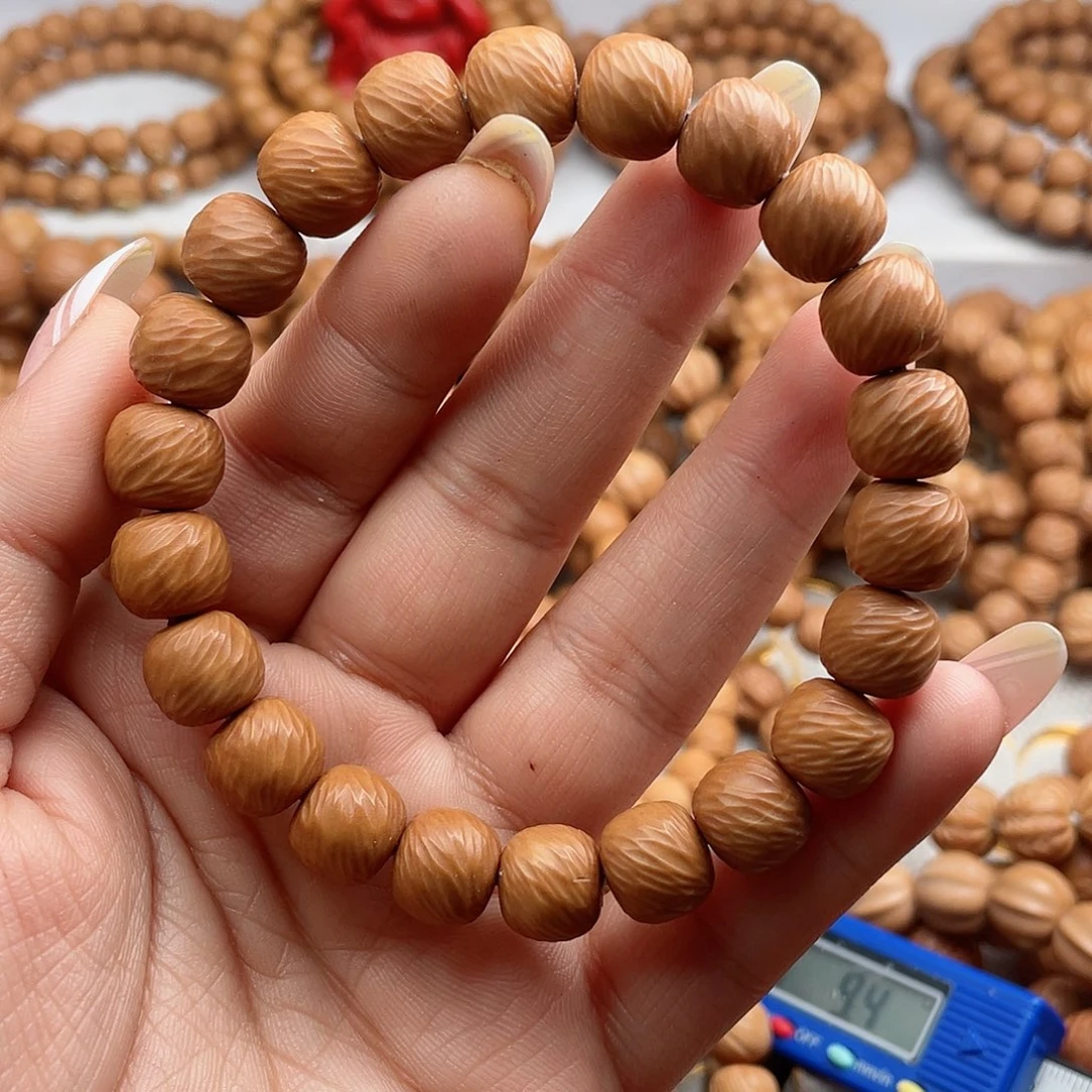 猴头核桃吊坠11+云锦微瑕