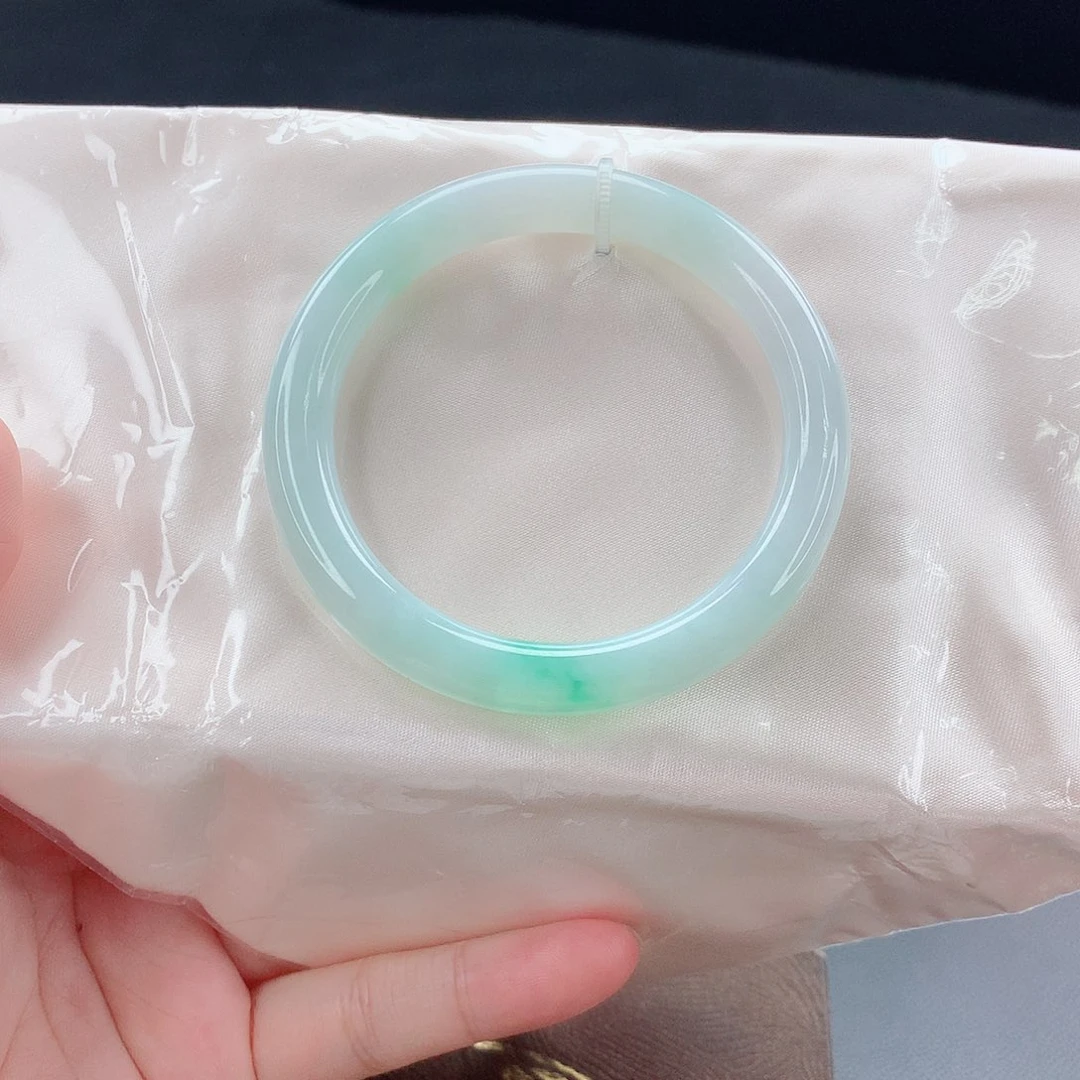 未镶嵌手镯翡翠4号