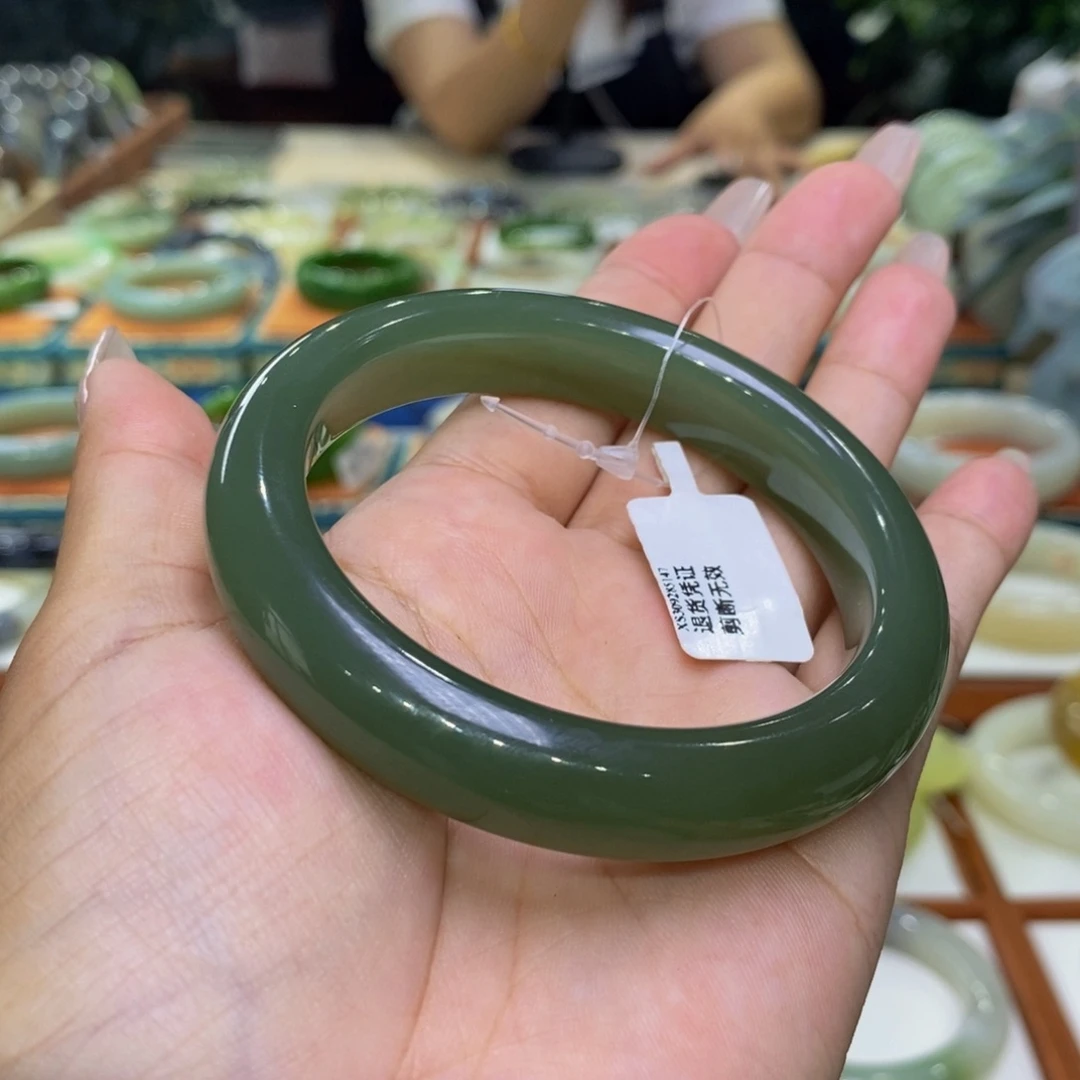 和田玉手镯未镶嵌和田玉湖水蓝57