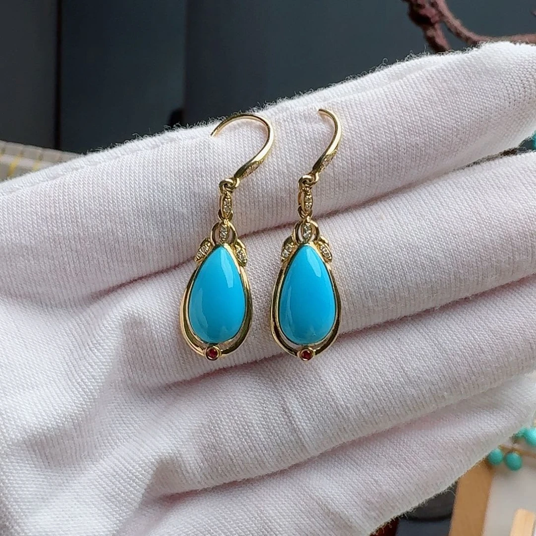 绿松石18K金镶嵌珠宝奇石