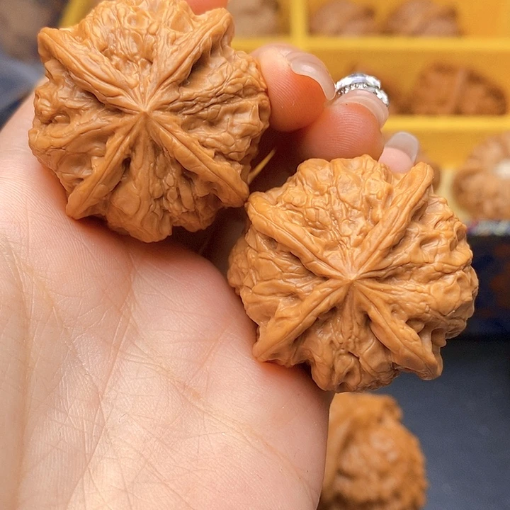 把件文玩核桃文玩核桃