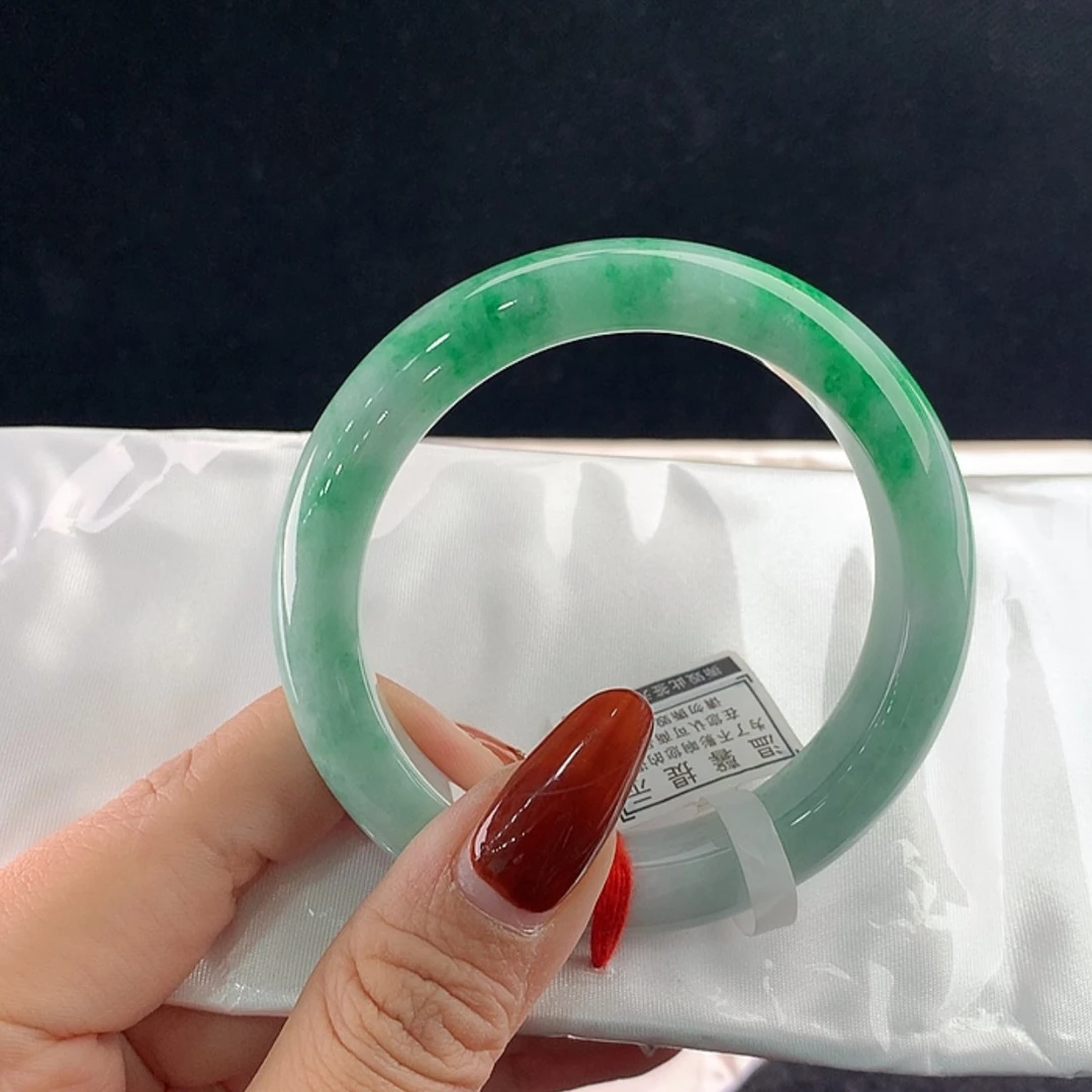 【闪购商品】未镶嵌手镯翡翠正56.6