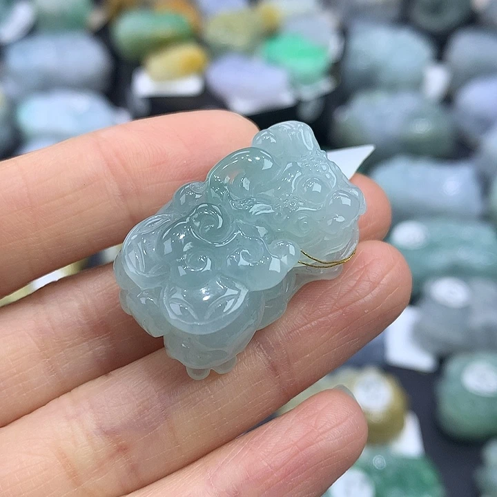 翡翠未镶嵌颈饰天然缅甸A货翡翠貔貅吊坠