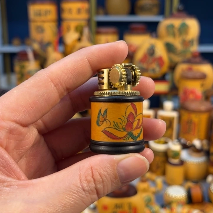 大叶紫檀（黑酸枝木类）