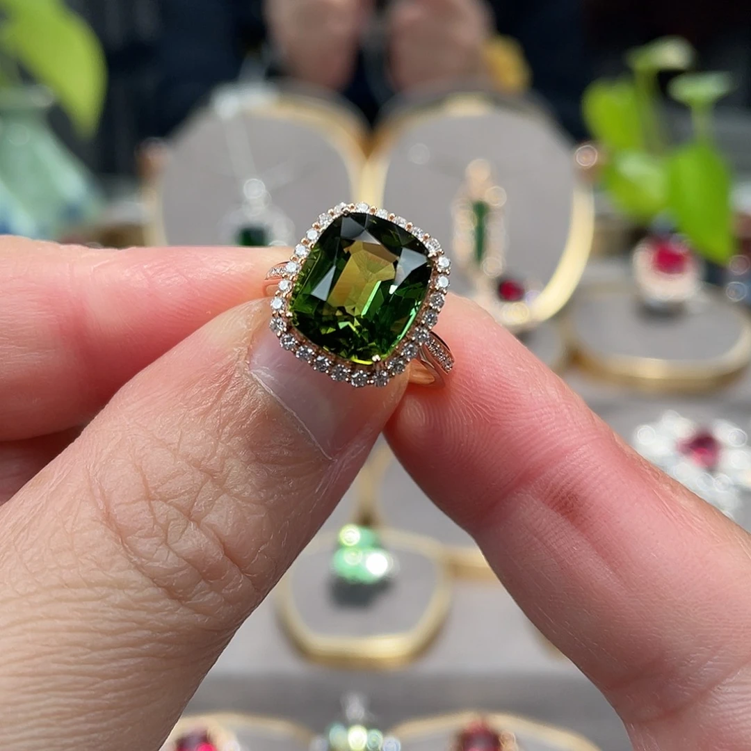 碧玺戒指18K金镶嵌6.94ct