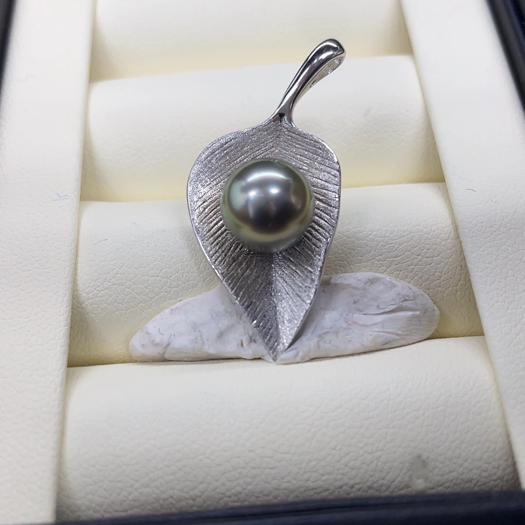 海水珍珠吊坠(不含链)银S925镶嵌大溪地叶子吊坠9-10mm