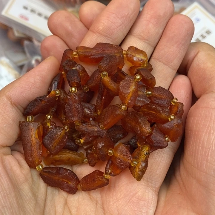 琥珀未镶嵌珠宝奇石