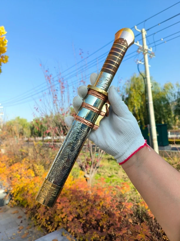 大河家手工锻打收藏品小刀牛角铜片刀柄