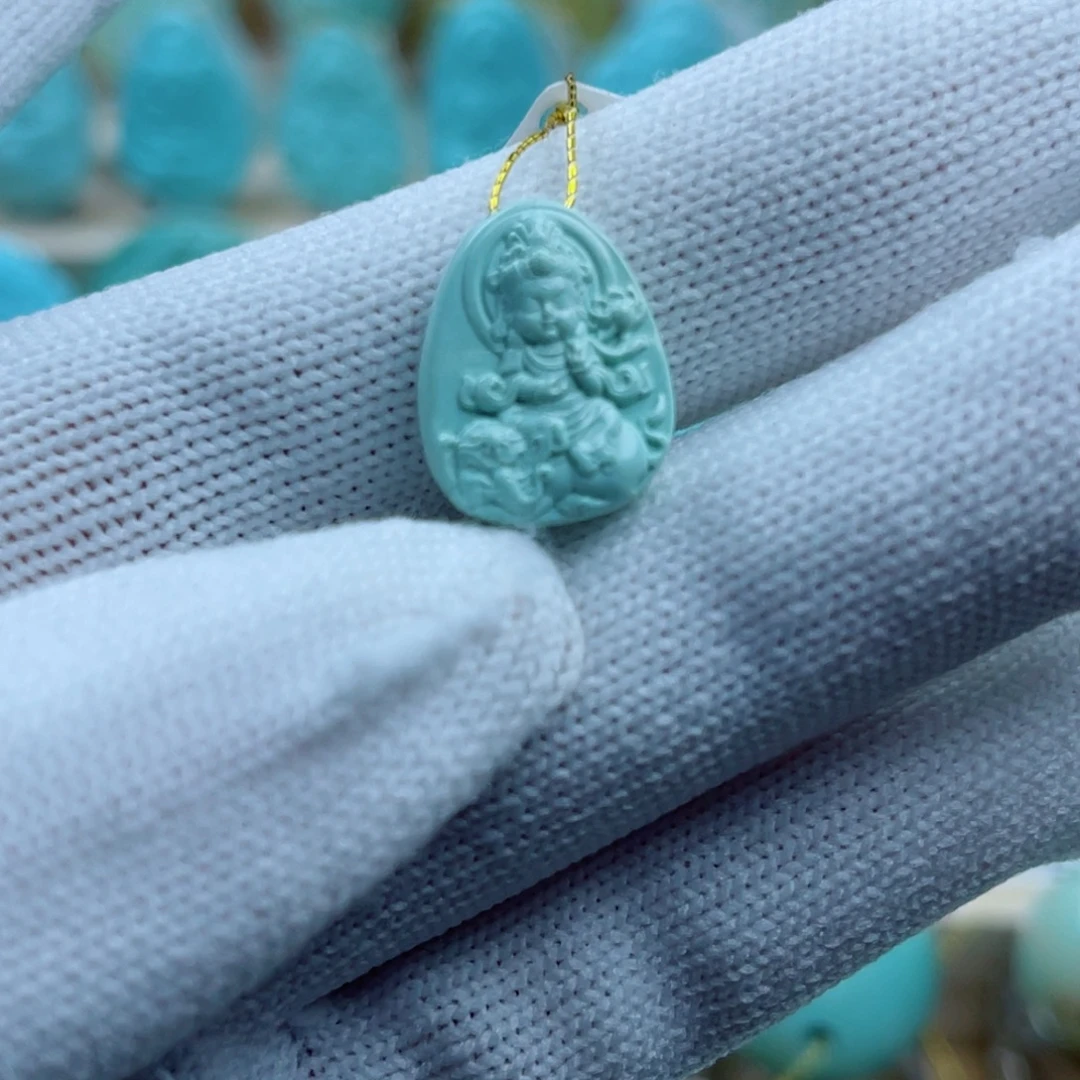 绿松石未镶嵌珠宝奇石