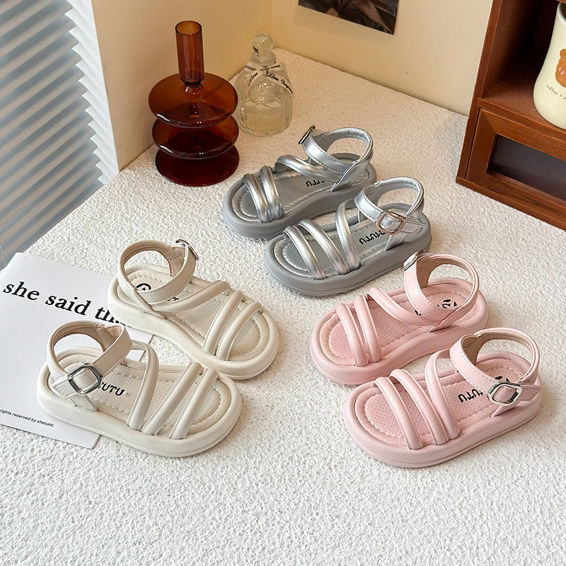 女童凉鞋2025年夏季新款蝴蝶公主鞋儿童简约百搭户外休闲沙滩鞋
