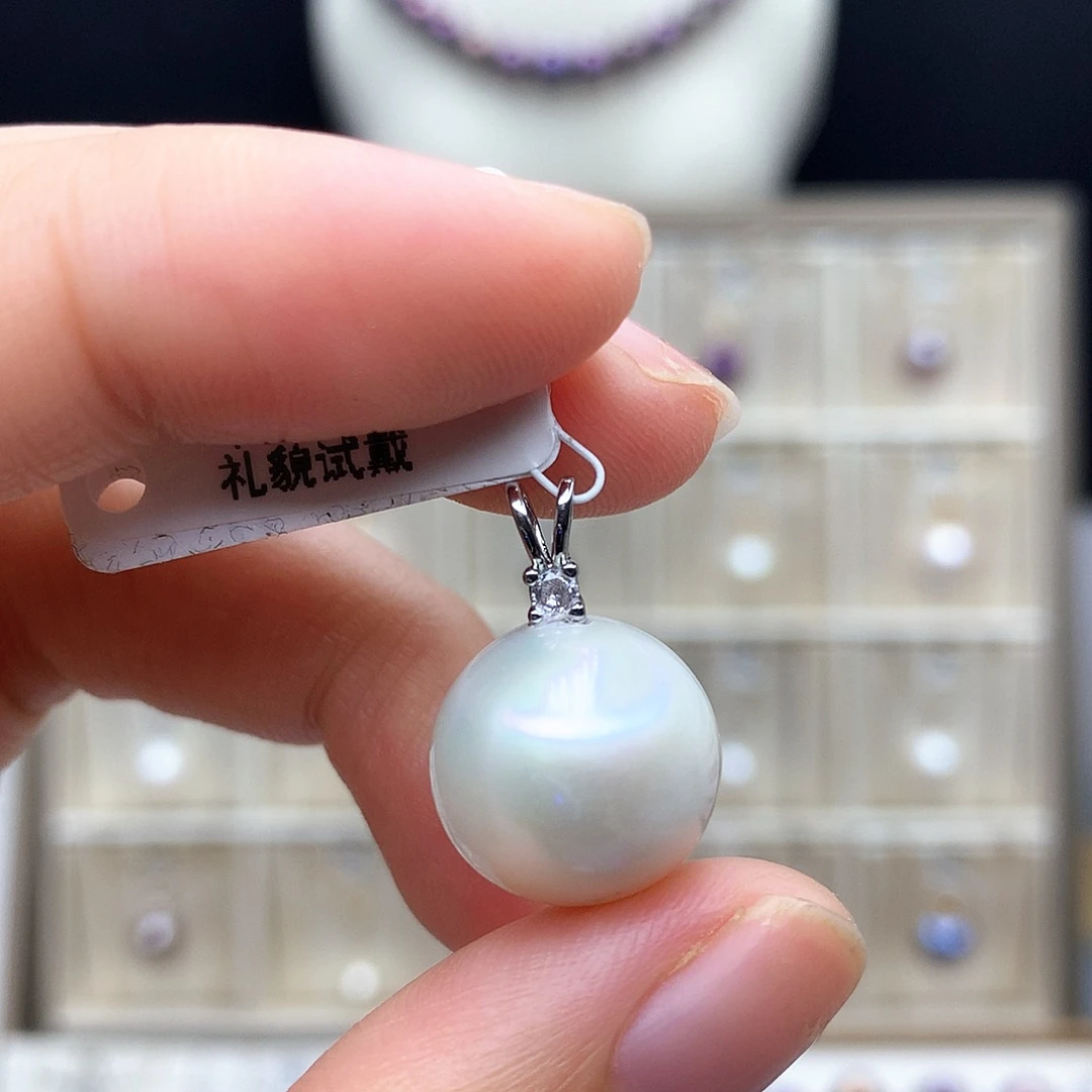 淡水珍珠颈饰合金