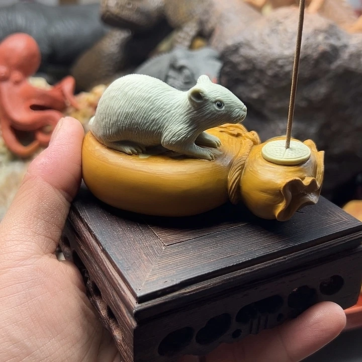 东北石松花石摆件