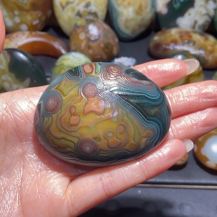 【闪购商品】未镶嵌玛瑙/玉髓珠宝奇石b