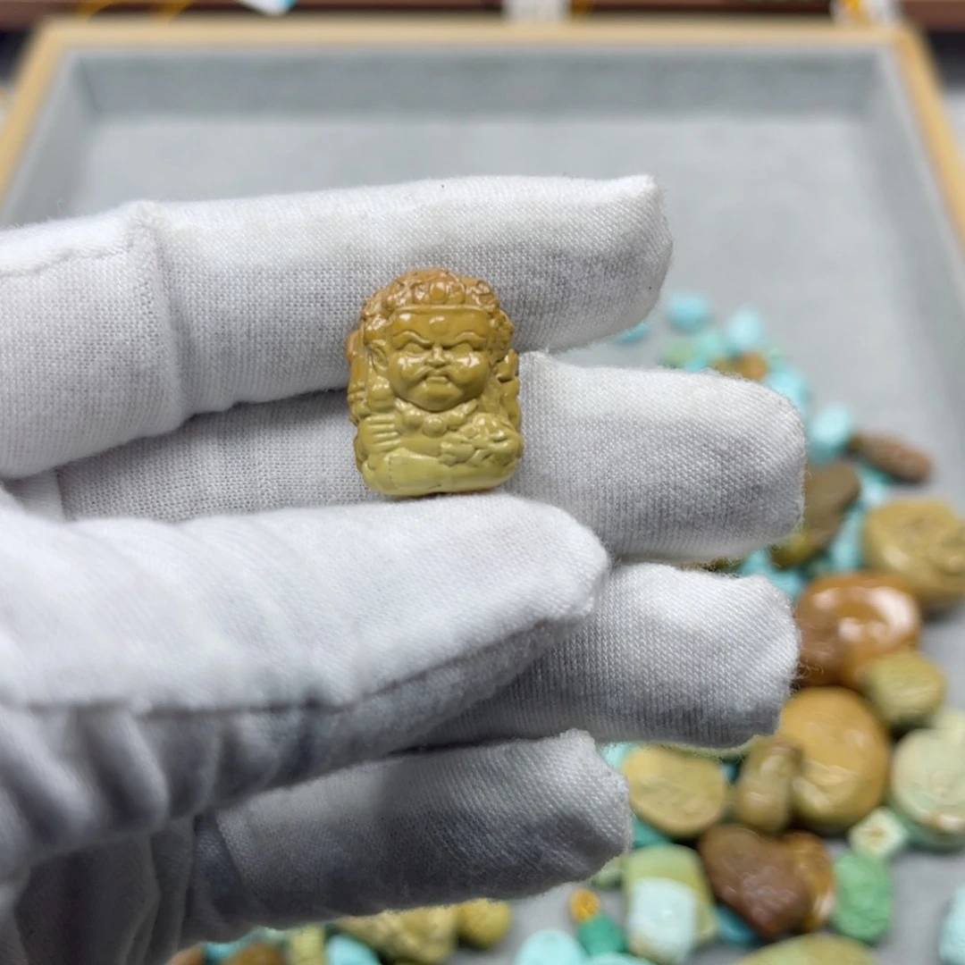 绿松石挂件未镶嵌