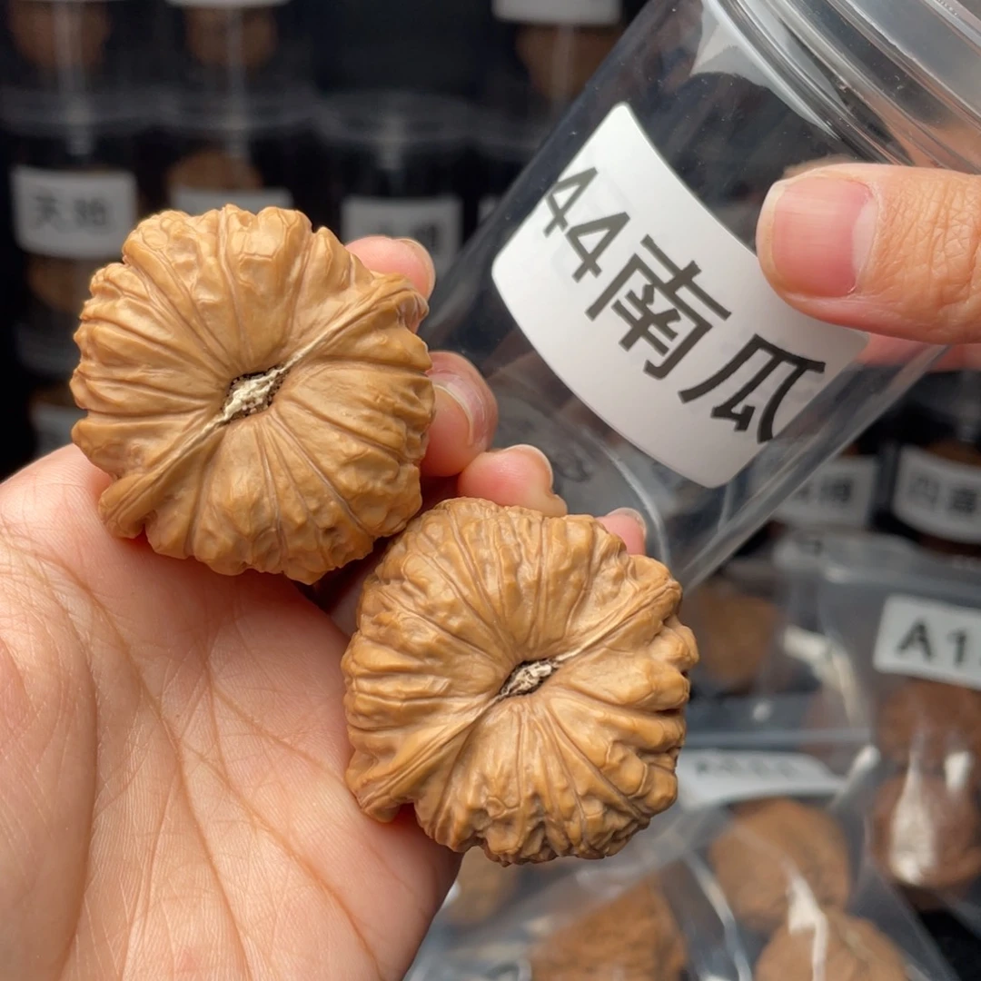 文玩核桃把件G****y44南瓜