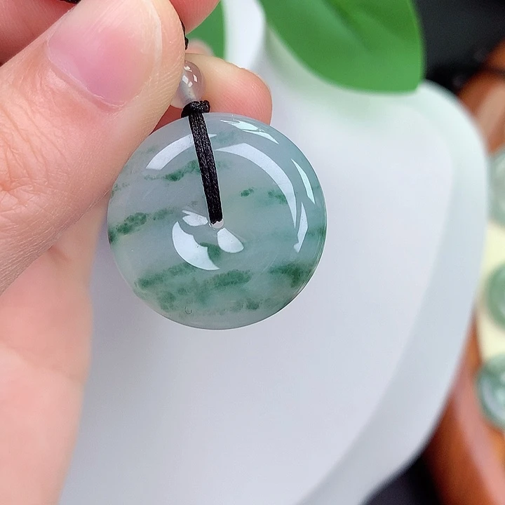 颈饰未镶嵌翡翠25.1-6.2mm