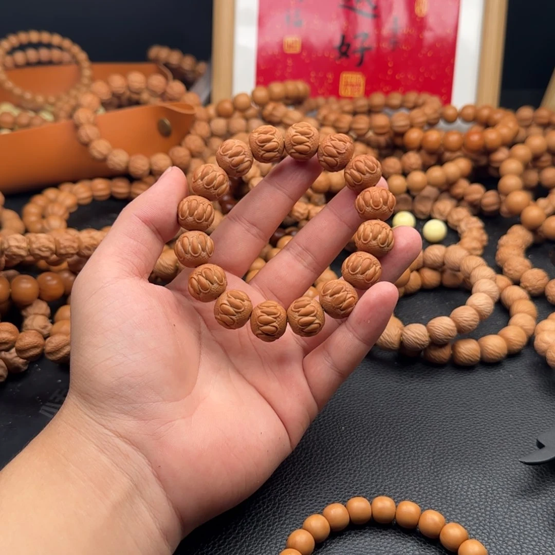 猴头核桃手串全品吞噬