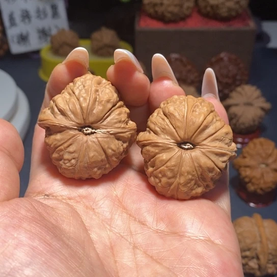 文玩核桃把件南瓜全品38尺