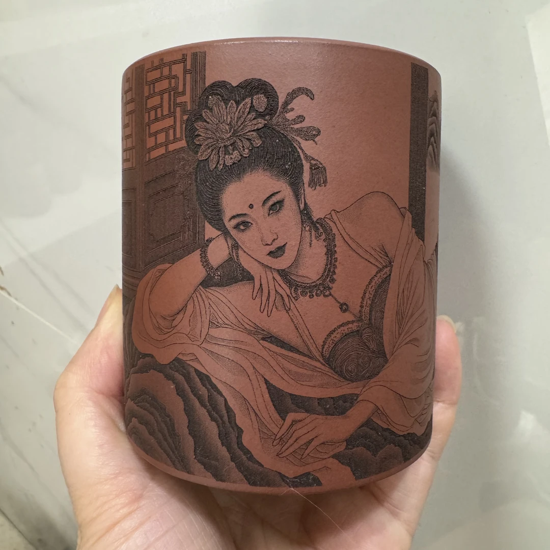 宜兴紫砂原矿龙血砂刻绘古典美女君子好逑笔筒杯200cc