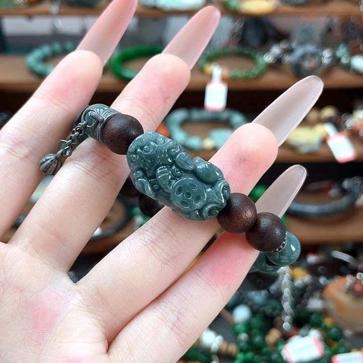 翡翠未镶嵌手链饰品
