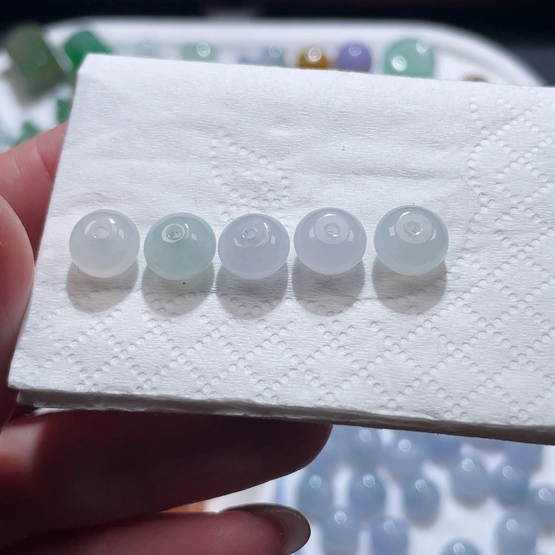 翡翠未镶嵌手链卡8+