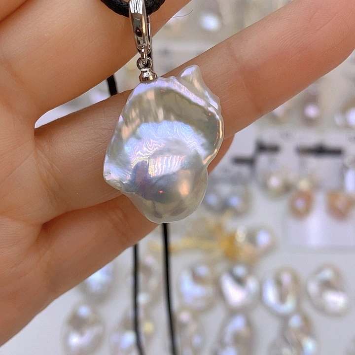 颈饰银S925镶嵌淡水珍珠