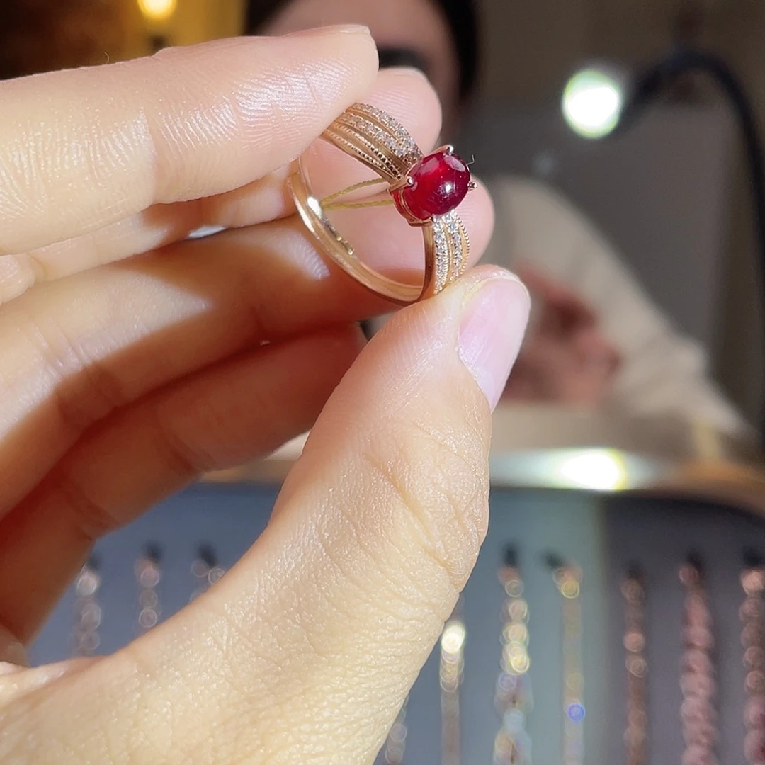 银S925镶嵌红宝石戒指