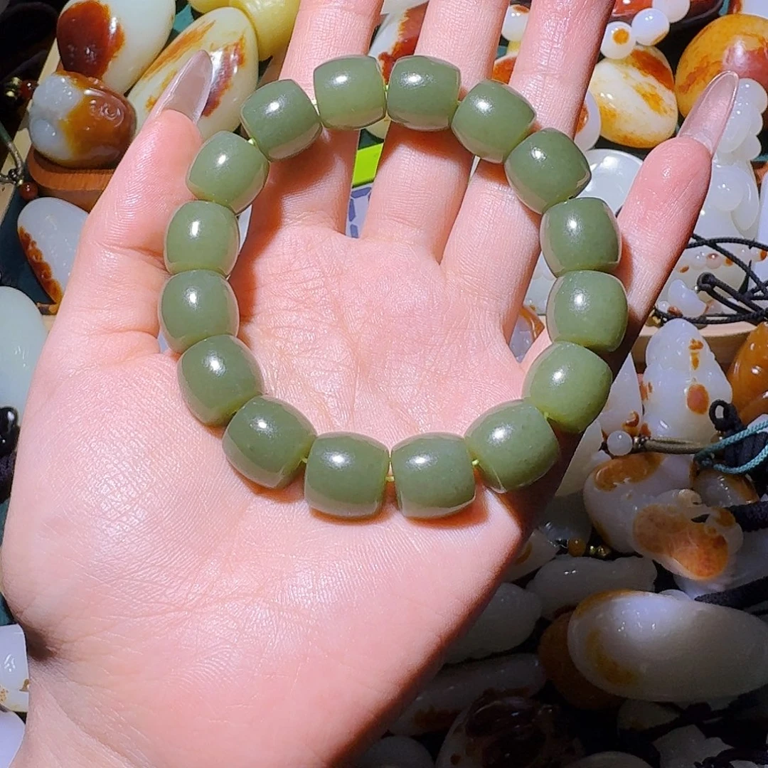 风***云和田玉未镶嵌挂件