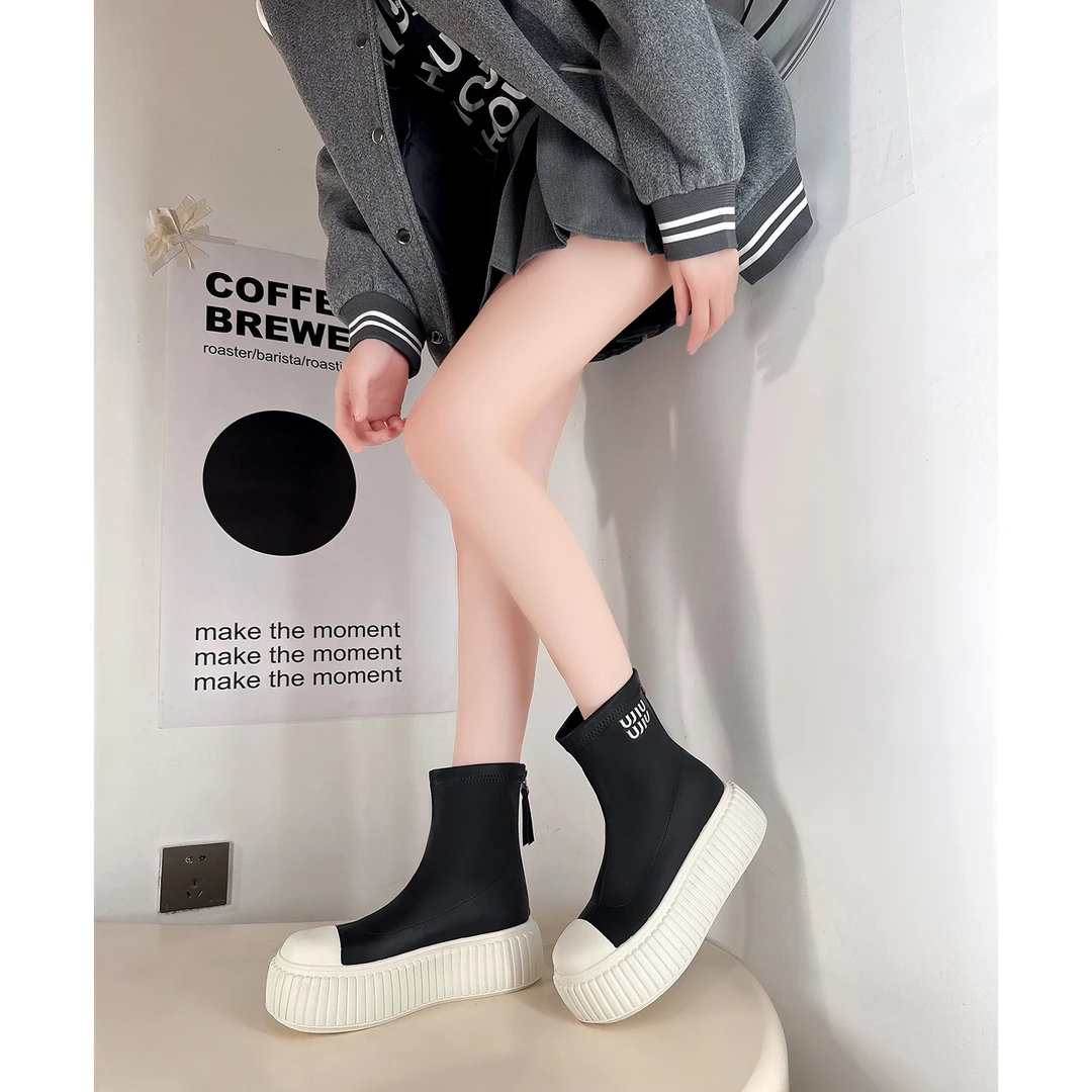 时尚厚底增高5.5cm潮流百搭女士休闲鞋 668