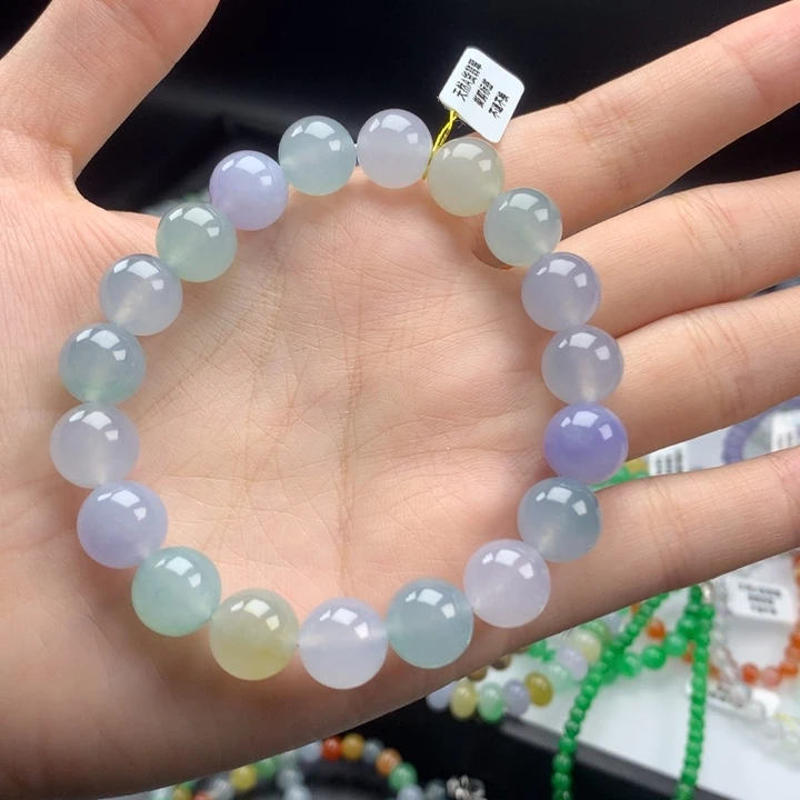 翡翠手镯未镶嵌翡翠