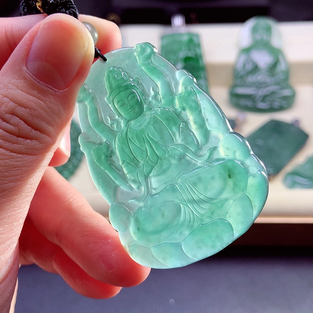 【闪购商品】颈饰未镶嵌翡翠天然