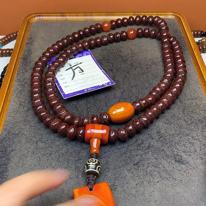 一***黑吊坠凤眼菩提脖挂
