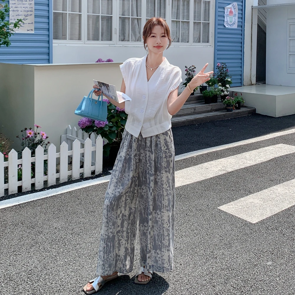 法式轻熟御姐气质马甲套装女夏季2025新款高级感印花阔腿裤两件套