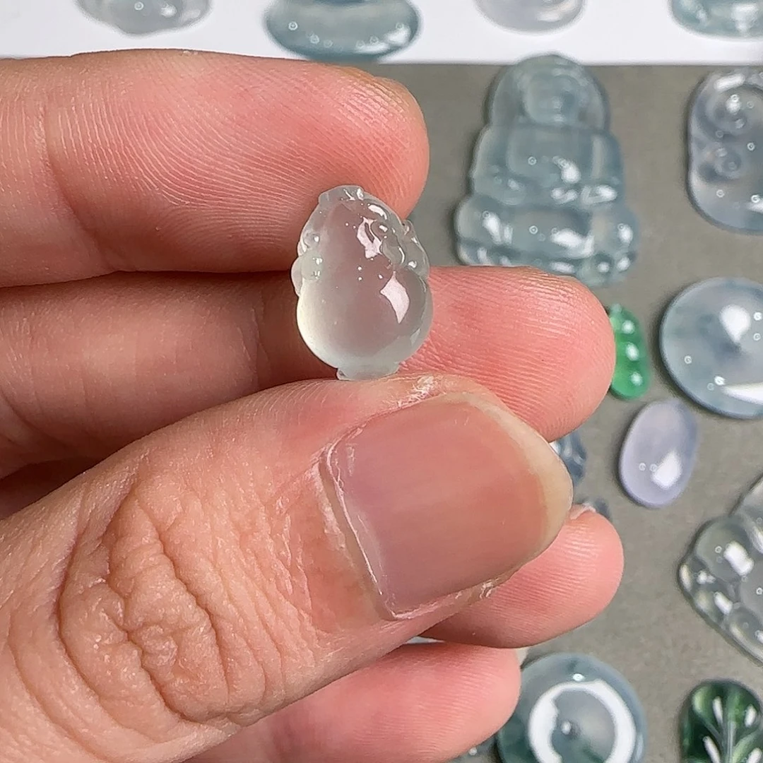 【闪购商品】翡翠未镶嵌吊坠(不含链)