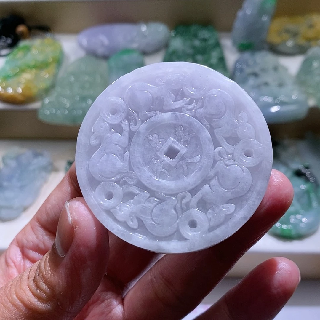 【闪购商品】翡翠颈饰未镶嵌鼠