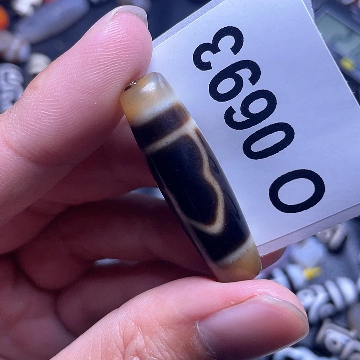 玛瑙/玉髓颈饰未镶嵌瑕疵