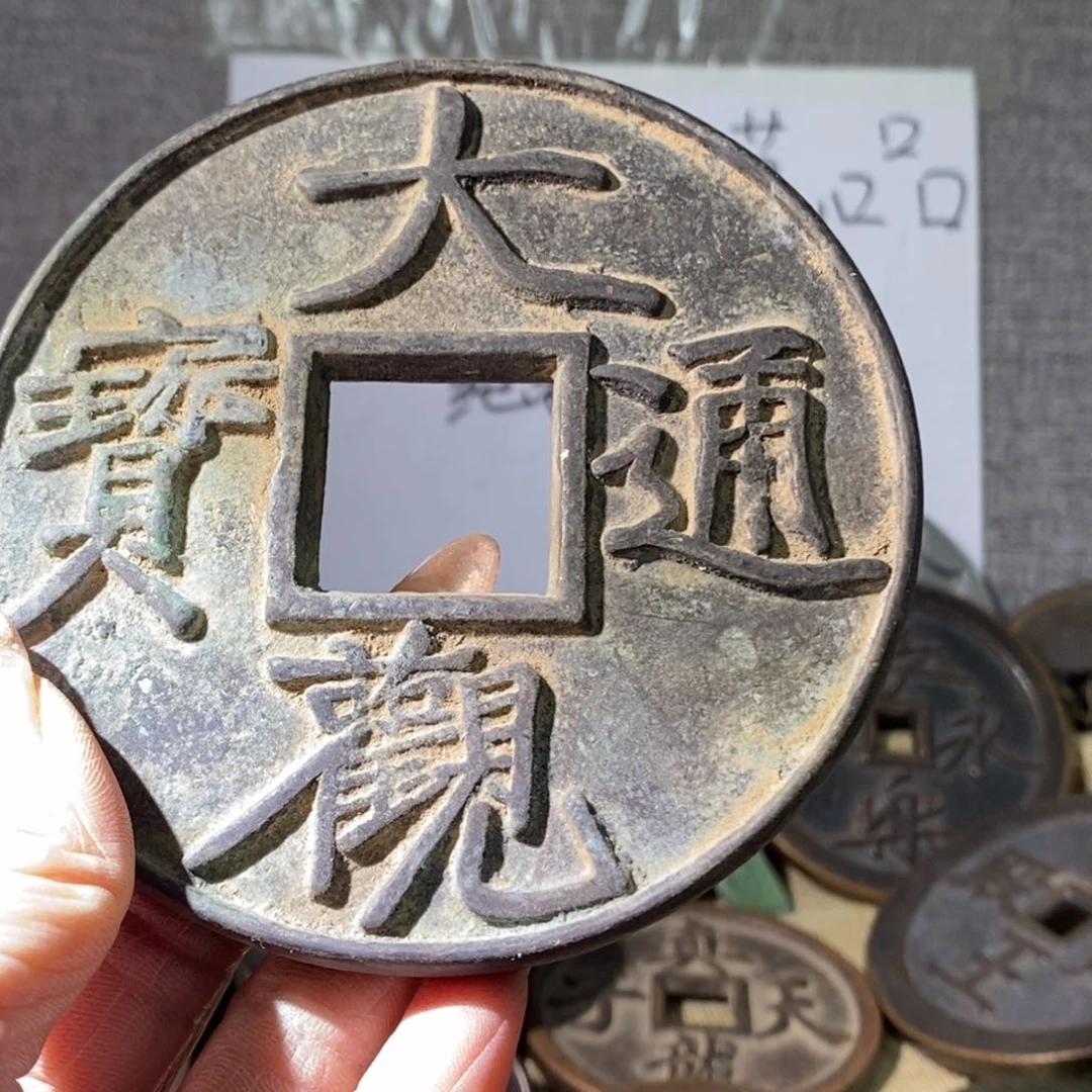 铜畅**情现代工艺品现代工艺品
